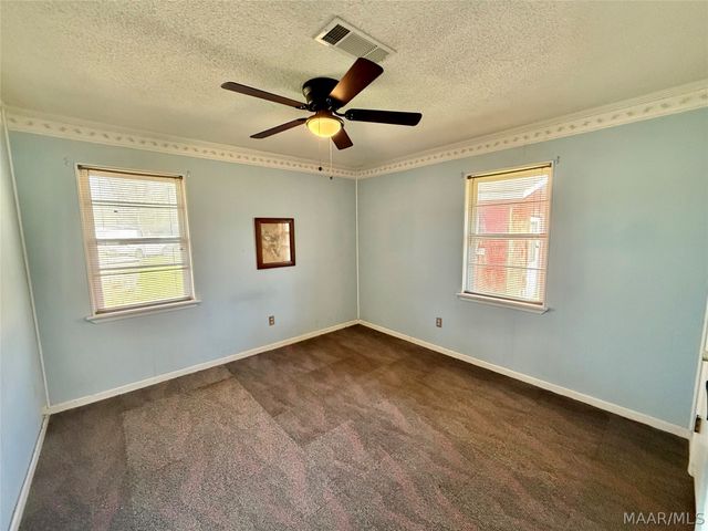 206 County Road 900 ., Selma, AL 36701