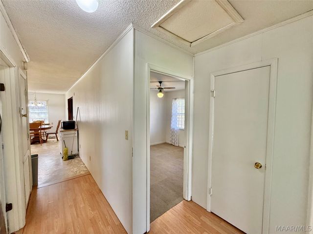 206 County Road 900 ., Selma, AL 36701