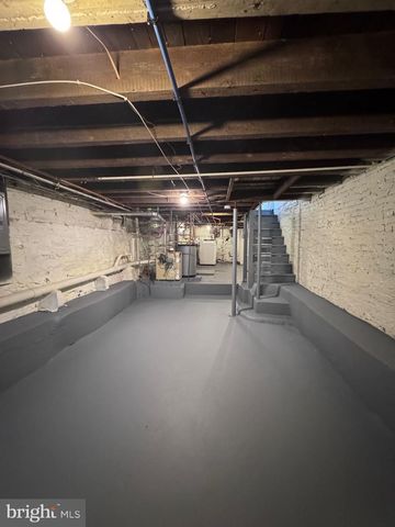 105 W UNION ST, Burlington, NJ 08016
