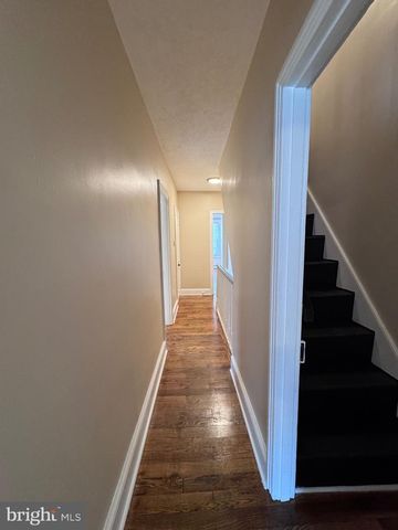105 W UNION ST, Burlington, NJ 08016