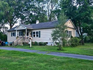 41 School Rd, Readington Twp., NJ 08889