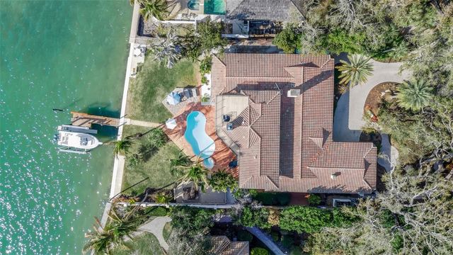 1504 S LODGE DRIVE, Sarasota, FL 34239