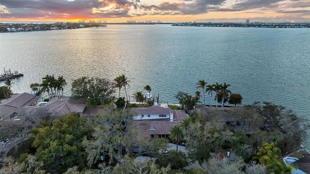 1504 S LODGE DRIVE, Sarasota, FL 34239