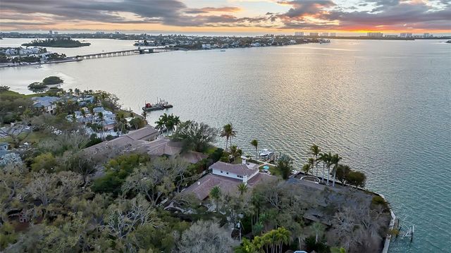 1504 S LODGE DRIVE, Sarasota, FL 34239