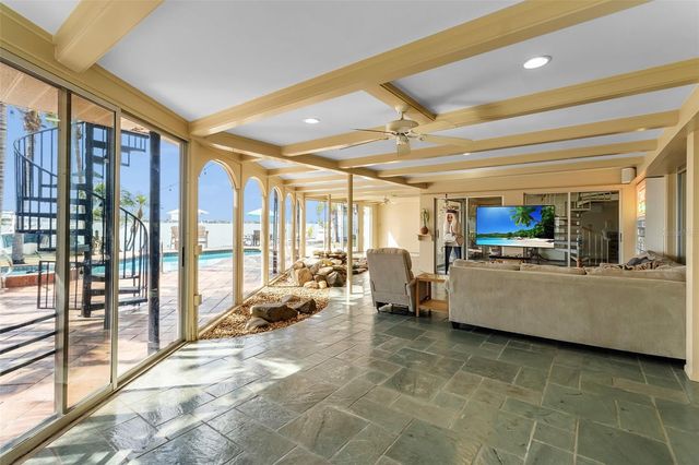 1504 S LODGE DRIVE, Sarasota, FL 34239