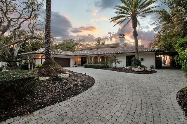 1504 S LODGE DRIVE, Sarasota, FL 34239