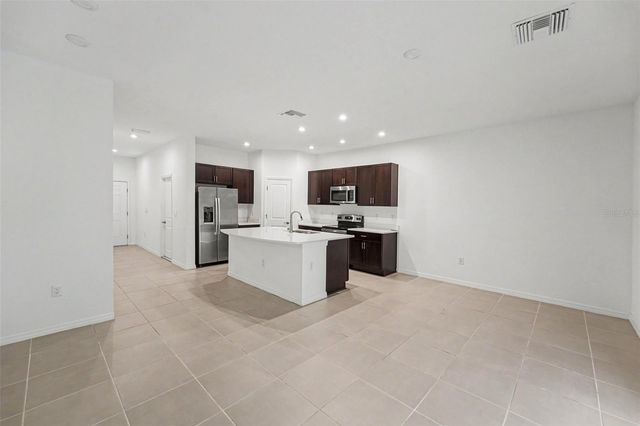 10573 OAKSIDE DRIVE, Palmetto, FL 34221