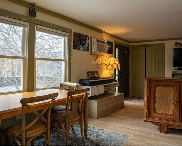 394 Essex St 3, Salem, MA 01970