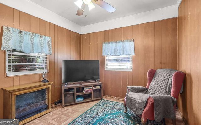2438 E 39Th Street, Savannah, GA 31404