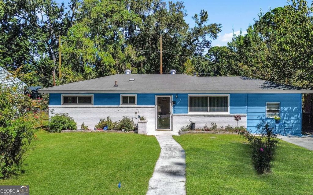 2438 E 39Th Street, Savannah, GA 31404