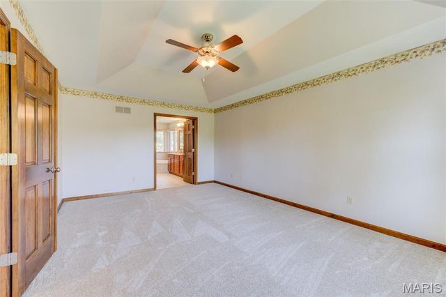 27 Ridge Mount Court, St Charles, MO 63303