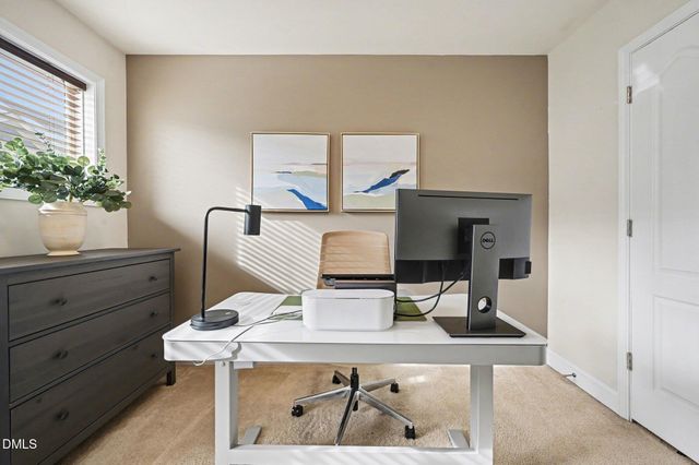 517 Village Loop Drive, Apex, NC 27502