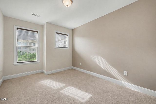 517 Village Loop Drive, Apex, NC 27502