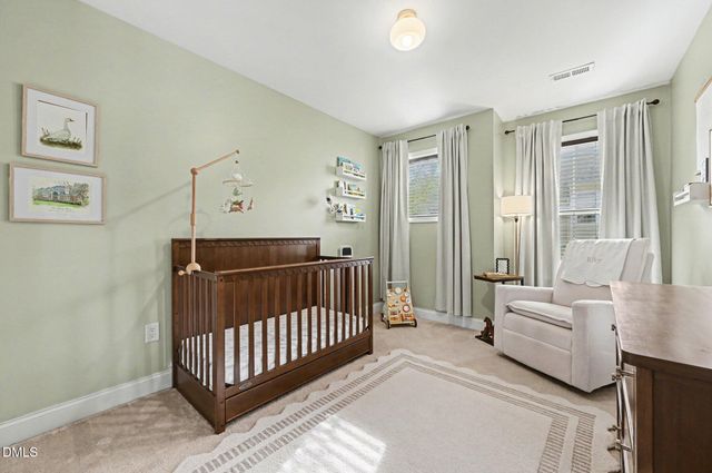 517 Village Loop Drive, Apex, NC 27502