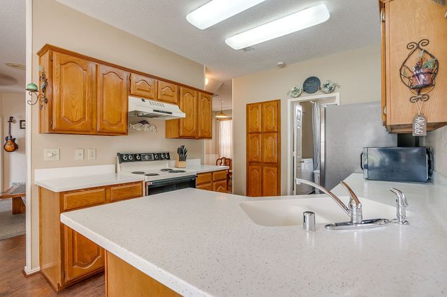 7425 Arcadia Trail, Fort Worth, TX 76137