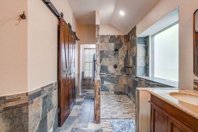 7425 Arcadia Trail, Fort Worth, TX 76137