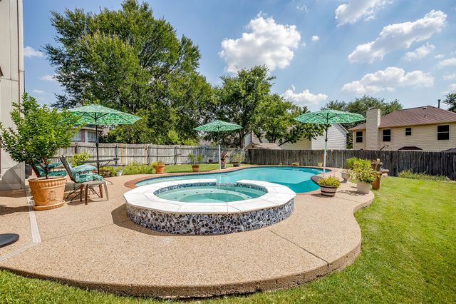 7425 Arcadia Trail, Fort Worth, TX 76137