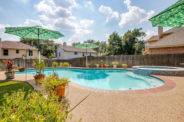 7425 Arcadia Trail, Fort Worth, TX 76137