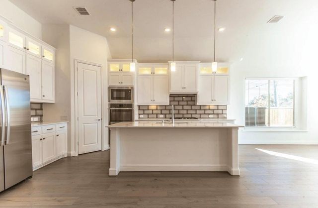 17166 Yellow Bells Drive, Dallas, TX 75252