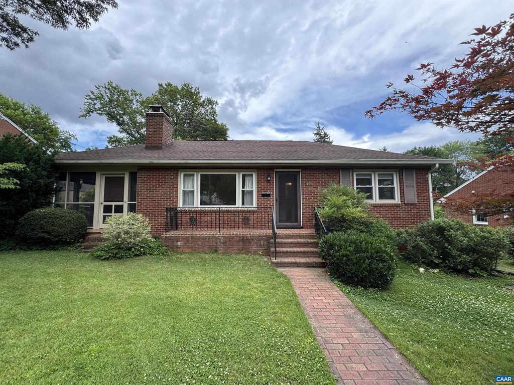 126 AZALEA DR, Charlottesville, VA 22903
