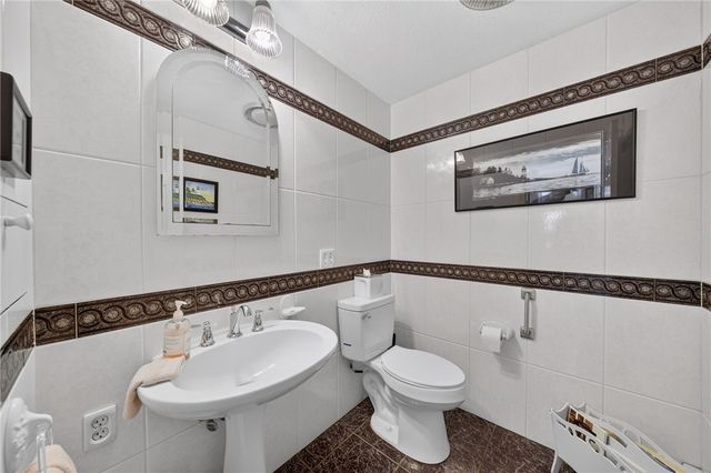 30 Nipmuc Trail A, North Providence, RI 02904