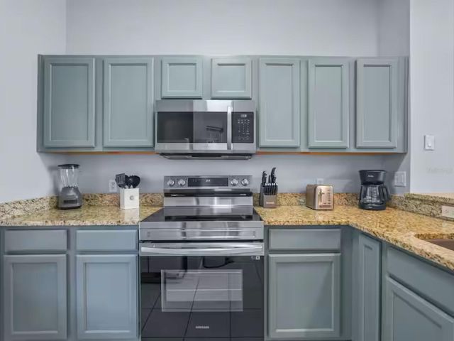 3113 YELLOW LANTANA LANE, Kissimmee, FL 34747