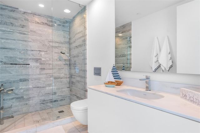 10201 Collins Avenue 605, Bal Harbour, FL 33154