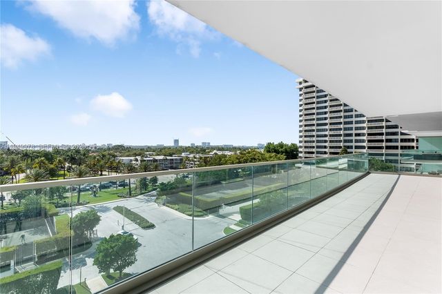 10201 Collins Avenue 605, Bal Harbour, FL 33154