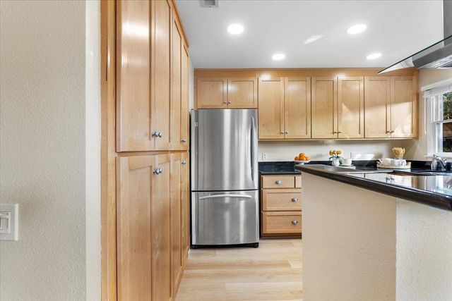 608 Centre Court, Alameda, CA 94502