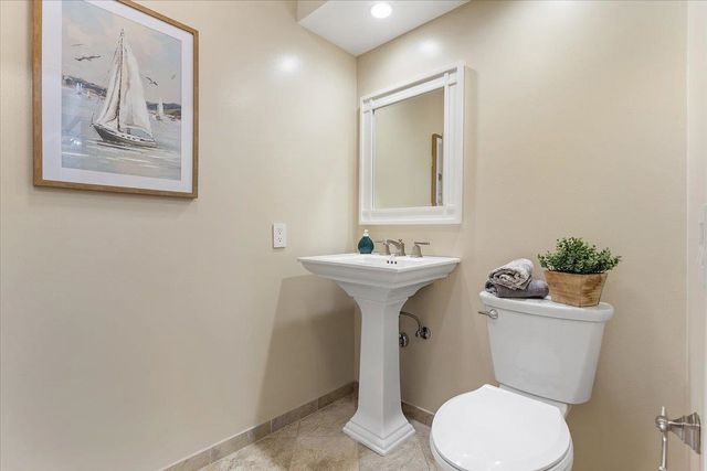 608 Centre Court, Alameda, CA 94502