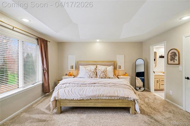 2228 Lost Creek Drive, Clayton Charter Township, MI 48433