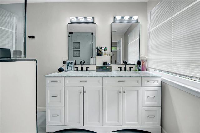 2710 Abbottswell Drive, Alpharetta, GA 30022