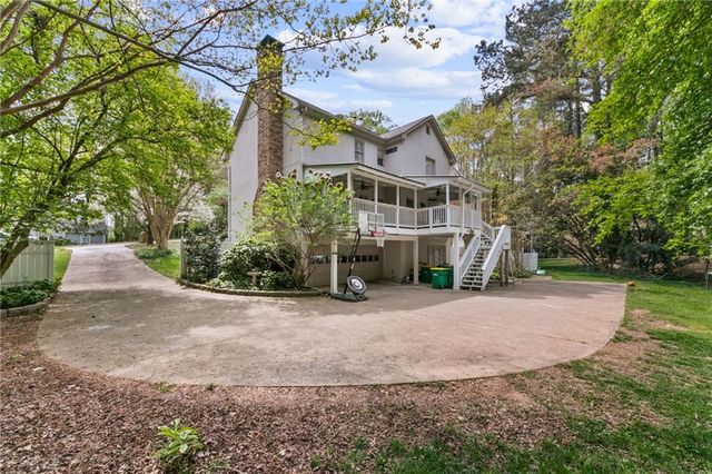 2710 Abbottswell Drive, Alpharetta, GA 30022