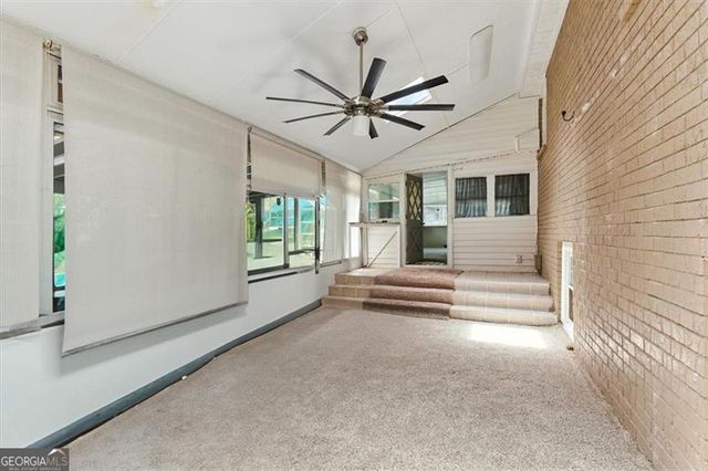 5725 MACEDIN Drive, Douglasville, GA 30135