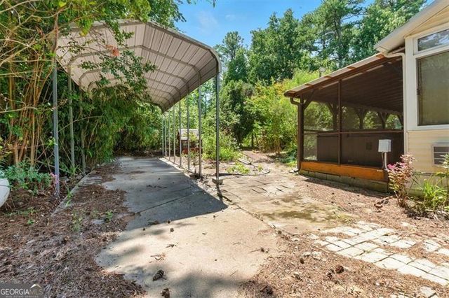 5725 MACEDIN Drive, Douglasville, GA 30135