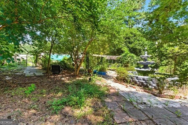 5725 MACEDIN Drive, Douglasville, GA 30135