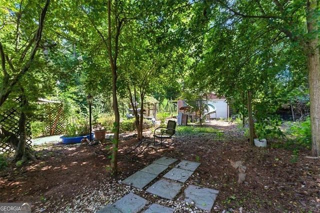 5725 MACEDIN Drive, Douglasville, GA 30135