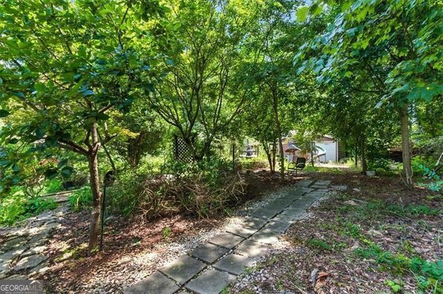 5725 MACEDIN Drive, Douglasville, GA 30135