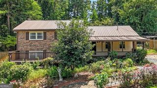 5725 MACEDIN Drive, Douglasville, GA 30135