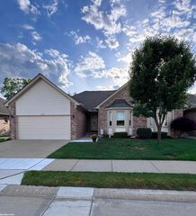 45871 Karam Drive, Shelby Twp, MI 48315