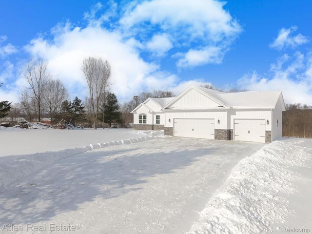 11289 Green Road, Atlas Township, MI 48438
