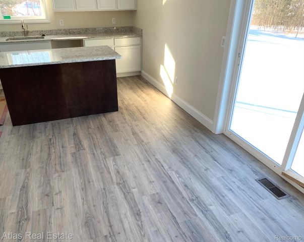 11289 Green Road, Atlas Township, MI 48438