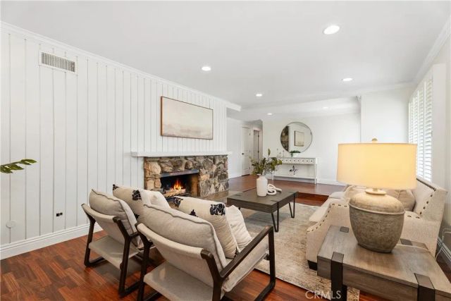 109 Laurelwood Ave, Placentia, CA 92870