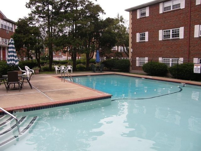 7 Cass Street 6, Boston, MA 02132