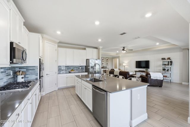 297 DIAMONDBACK Avenue, St. Augustine, FL 32095