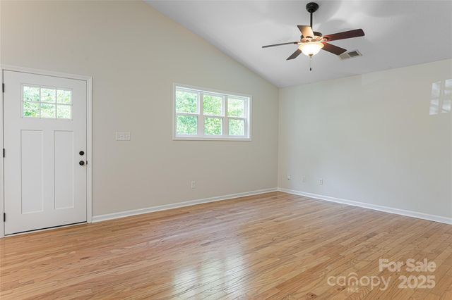 64 Marietta Street, Asheville, NC 28803