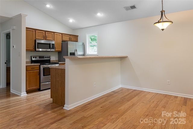 64 Marietta Street, Asheville, NC 28803