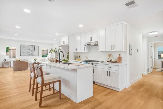 2398 Arden Way, San Jose, CA 95122