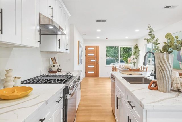 2398 Arden Way, San Jose, CA 95122