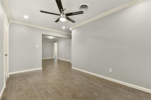 1125 Grace Street, Deer Park, TX 77536